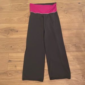 Pure Lime Roll Down Waistband Straight Leg Pant with Cinch Hem, sz M